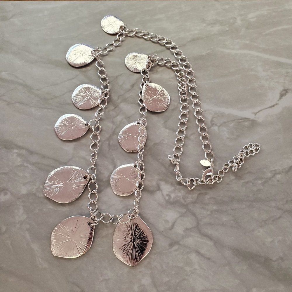 ✨ Chico's Silver Hammered Rhinestones Crystals Pave Beaded Disc Necklace ✨ - Picture 8 of 13